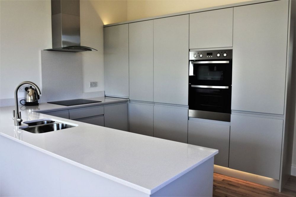 Quality Inframe Kitchen Fitting